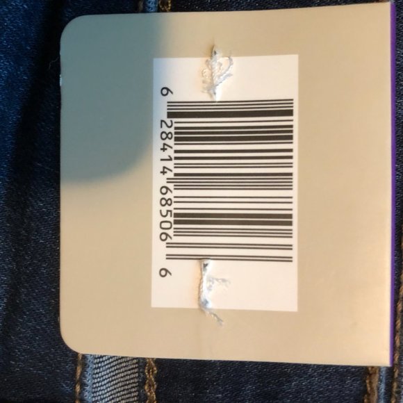 Santana Women's High Rise, Slim Jeans, Size 14 - Picture 5 of 5